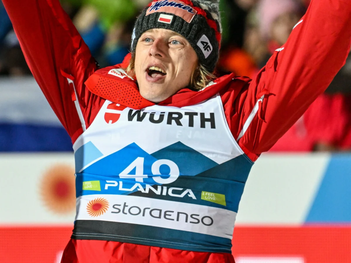 Kubacki znów się wzbogacił. Dzięki medalowi MŚ na jego konto wpłynie spora suma Kubacki znów się wzbogacił. Dzięki medalowi MŚ na jego konto wpłynie spora suma