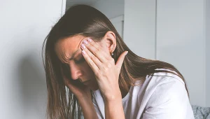 Ich wdychanie blokuje białe krwinki. Odporność spada, a infekcje są częstsze