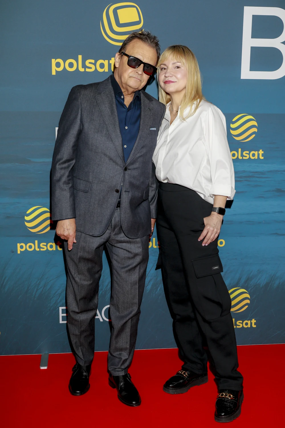 Jan Frycz z żoną na premierze serialu "Bracia" Jan Frycz z żoną na premierze serialu "Bracia"