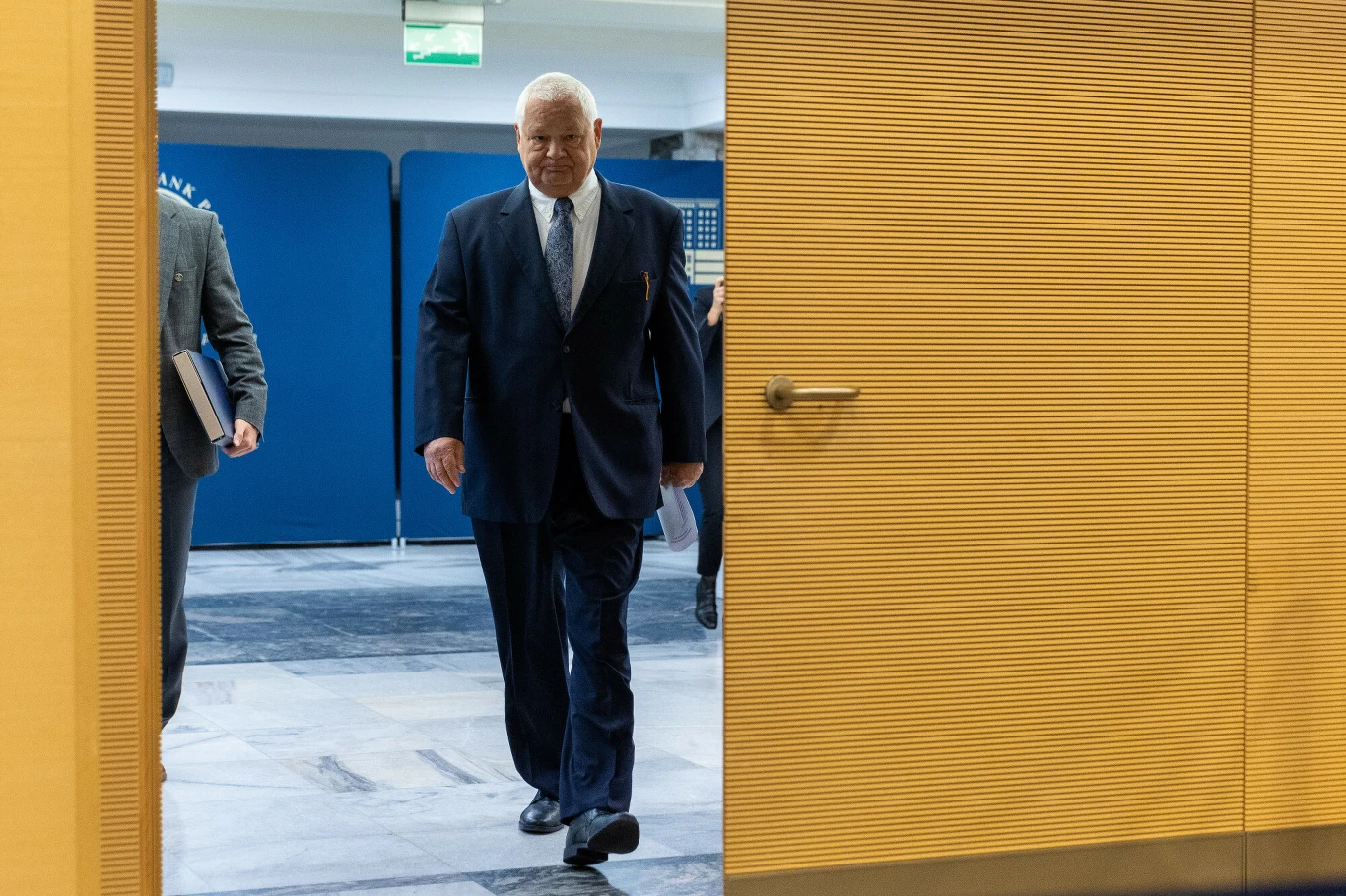 Rafał Woś w felietonie dla Interii wymienił trzy argumenty, które jego zdaniem przemawiają za obniżką stóp procentowych Rafał Woś w felietonie dla Interii wymienił trzy argumenty, które jego zdaniem przemawiają za obniżką stóp procentowych