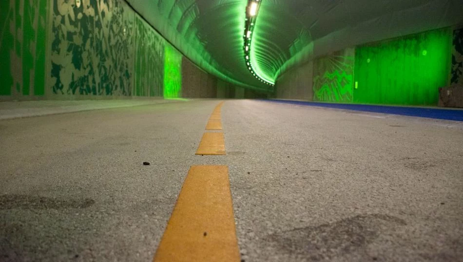 Nowy tunel rowerowy w Bergen (Norwegia) to najdłuższy tunel rowerowy w Europie i najdłuższa tego typu inwestycja wybudowana z myślą o rowerzystach na świecie