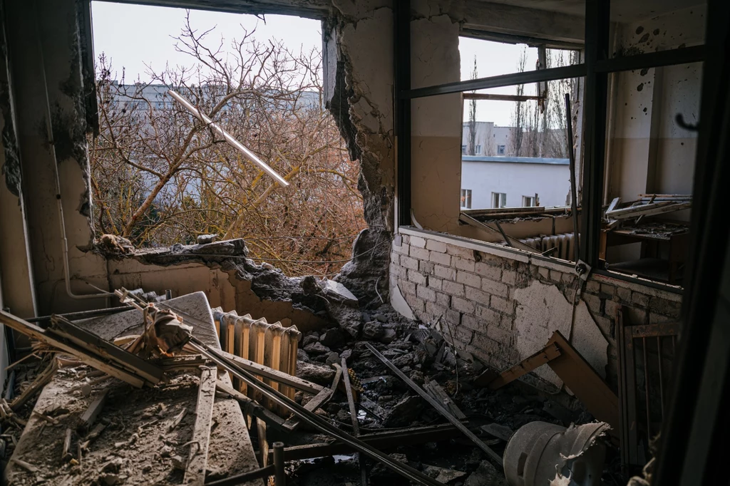 Chersoń; zniszczony szpital dziecięcy Chersoń; zniszczony szpital dziecięcy