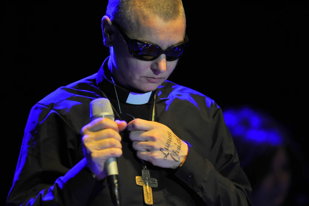 Sinead O'Connor podczas koncertu we Wrocławiu (2023)