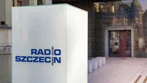 Siedziba Radia Szczecin oblana czerwoną farbą