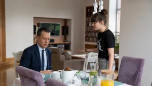 Między Falkowiczem (Michał Żebrowski) a jego córką Matyldą (Amelia Czaja) dojdzie do awantury