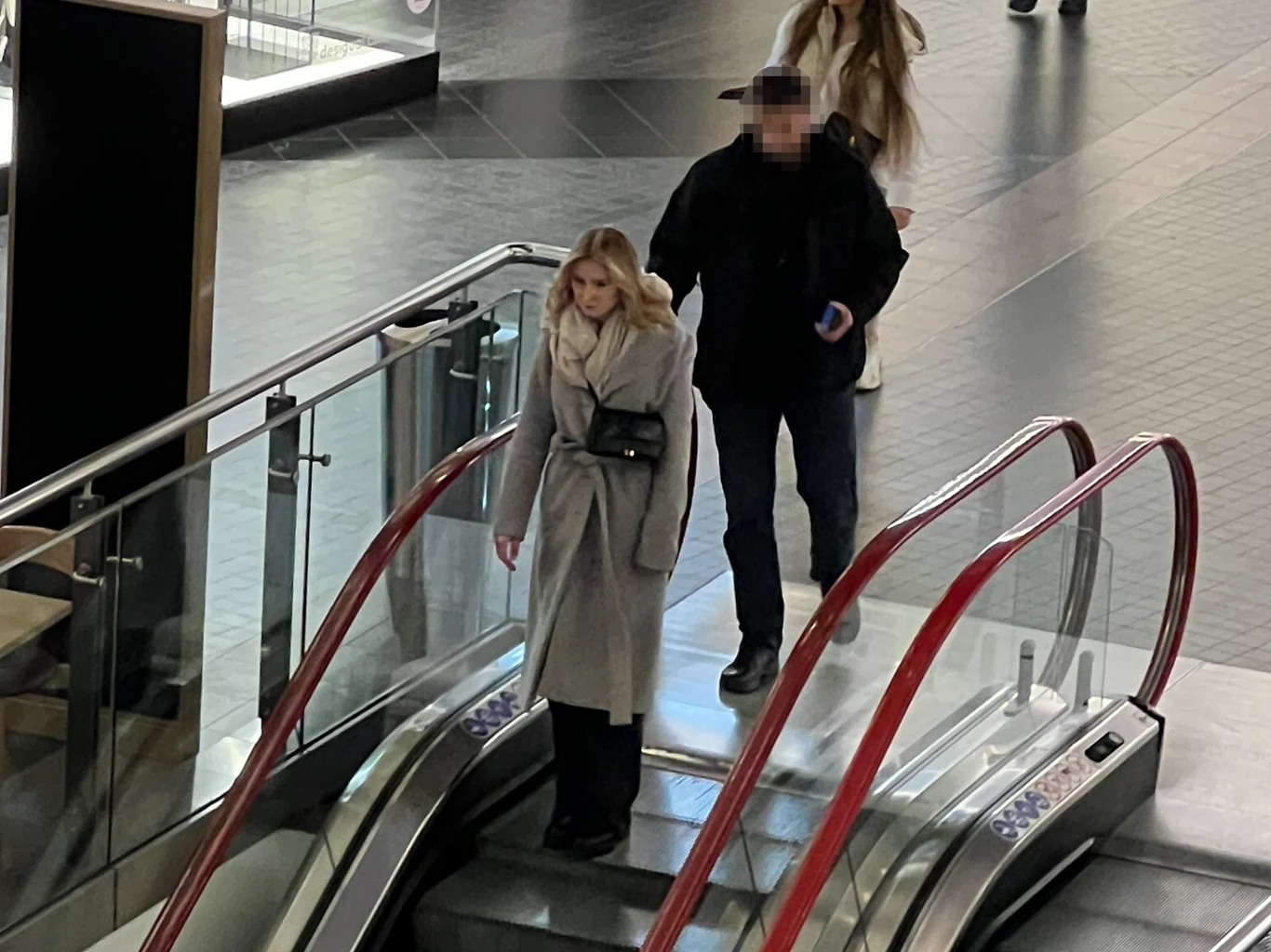 Kinga Duda na zakupach w Złotych Tarasach Kinga Duda na zakupach w Złotych Tarasach