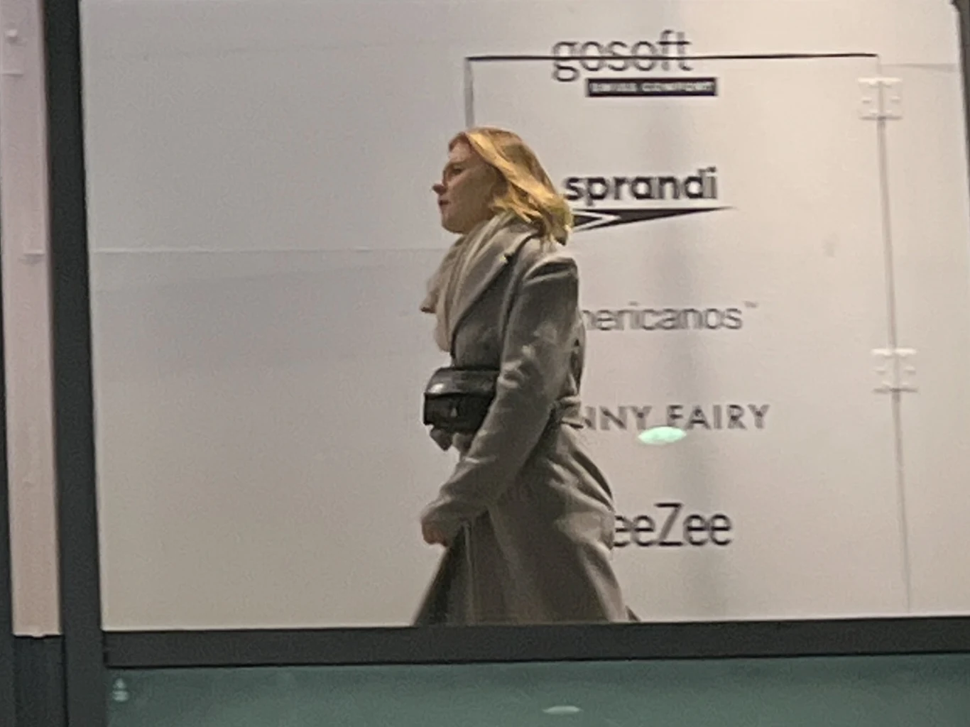 Kinga Duda na zakupach w Złotych Tarasach Kinga Duda na zakupach w Złotych Tarasach