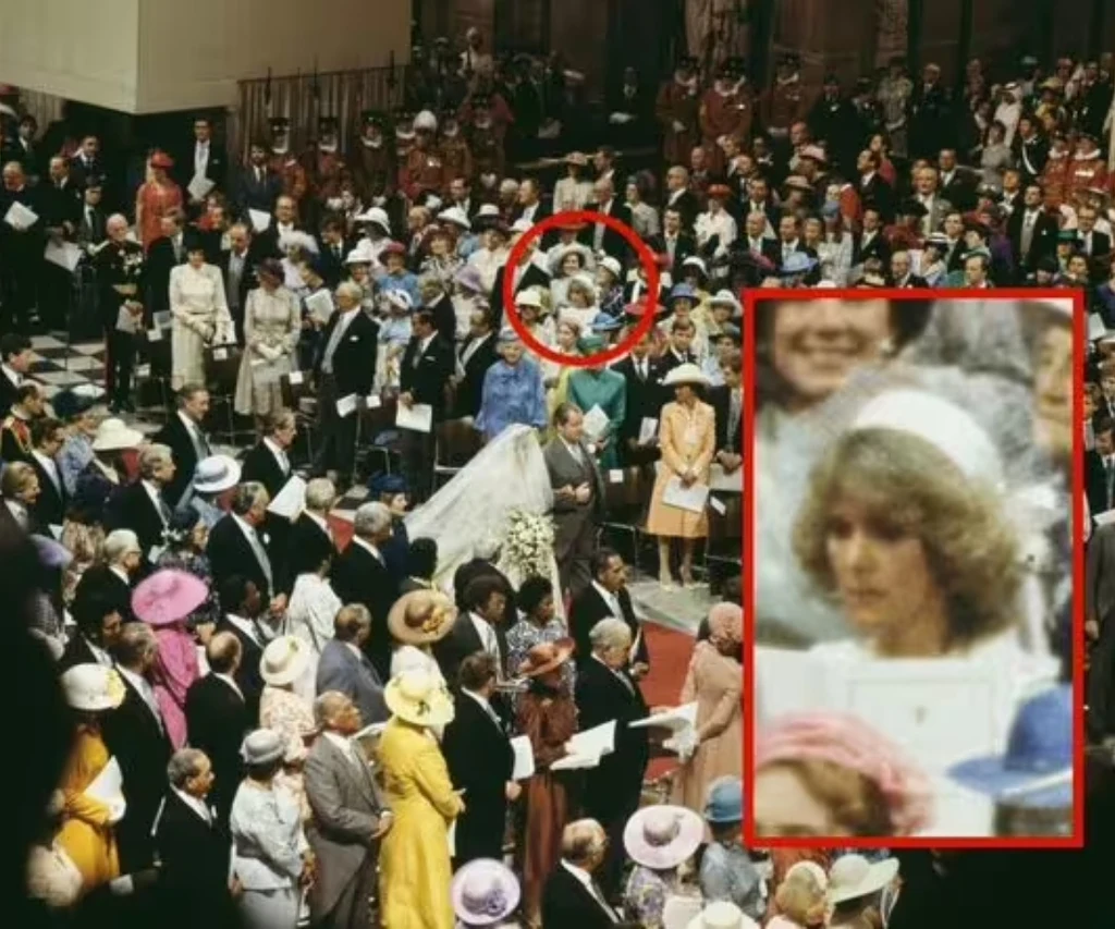 Camilla na ślubie Karola i Diany Camilla na ślubie Karola i Diany