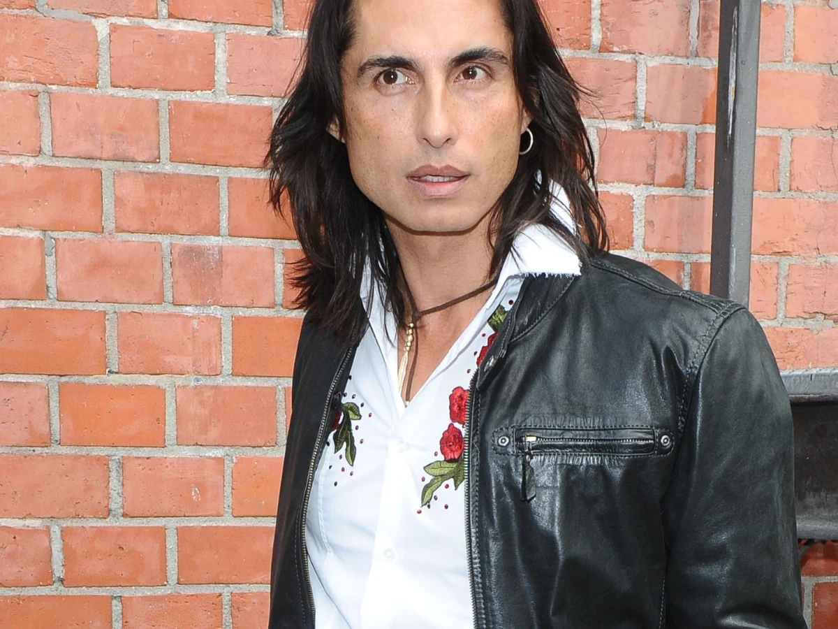 Ivan Komarenko Ivan Komarenko