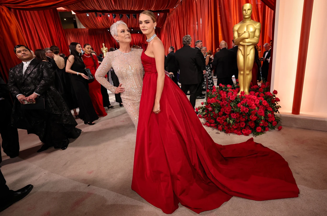 Jamie Lee Curtis i Cara Delavigne; Oscary 2023. 95. Gala wręczenia nagród Amerykańskiej Akademii Filmowej Jamie Lee Curtis i Cara Delavigne; Oscary 2023. 95. Gala wręczenia nagród Amerykańskiej Akademii Filmowej