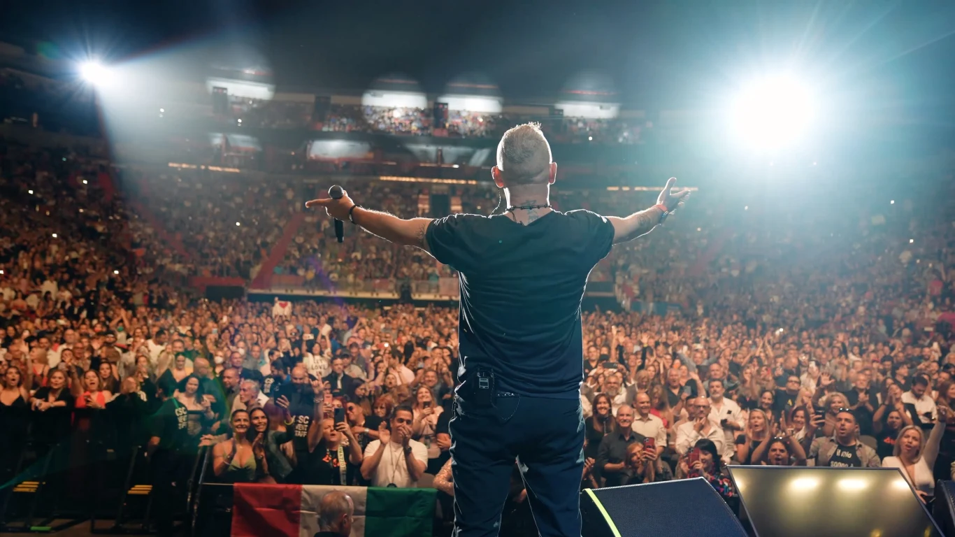 Eros Ramazzotti z oddaną publicznością