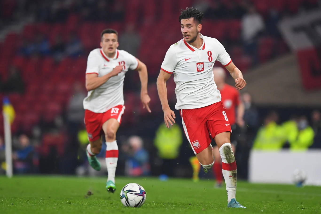 Jakub Moder stracił już rok gry po fatalnej kontuzji kolana. Kiedy nastąpi jego powrót do występów dla Brighton i reprezentacji Polski?