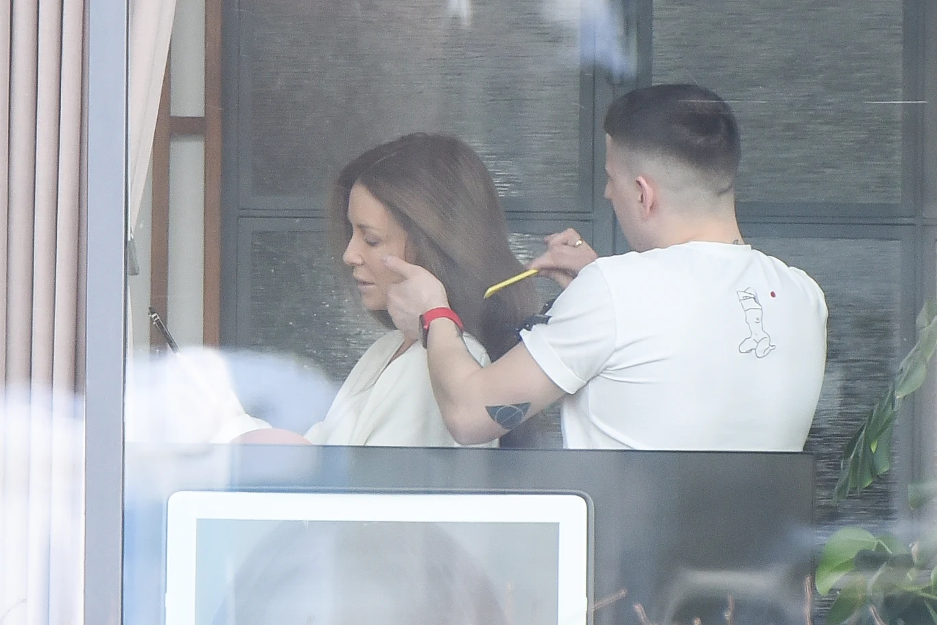 Małgorzata Rozenek u fryzjera. Co za zmiana! Małgorzata Rozenek u fryzjera. Co za zmiana!