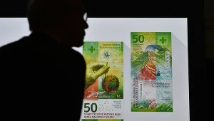 Szef KNF zasugerował, że banki nie mogą liczyć na ustawowe rozwiązanie problemów z kredytami frankowymi 