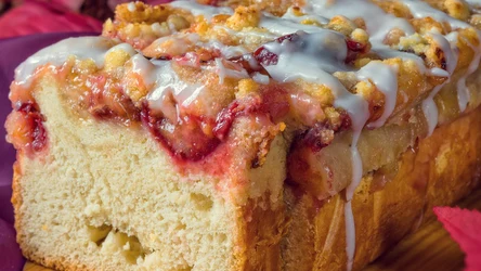 Chcesz zrobić smaczne ciasto drożdżowe? Nigdy nie popełniaj tego błędu, bo zacznie opadać podczas pieczenia