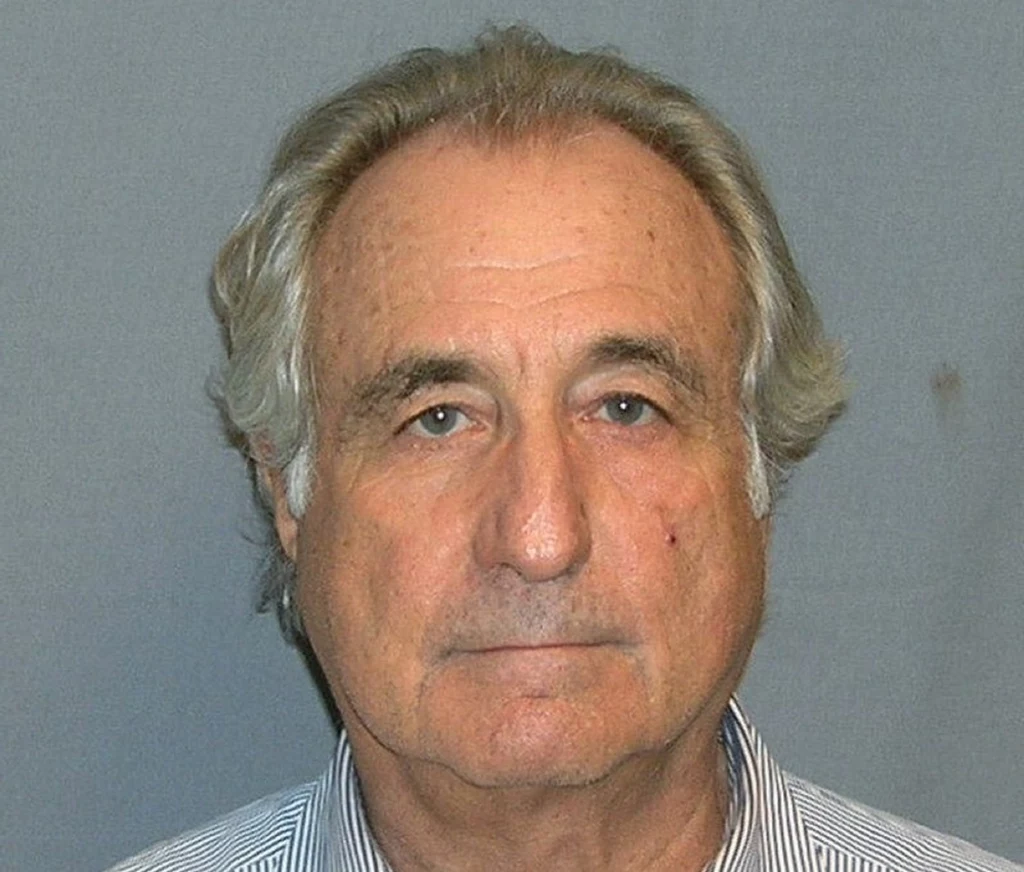 Bernard Madoff po aresztowaniu (2009)  / zdjęcie: Wikipedia