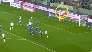 Bramka Lukasa Podolskiego