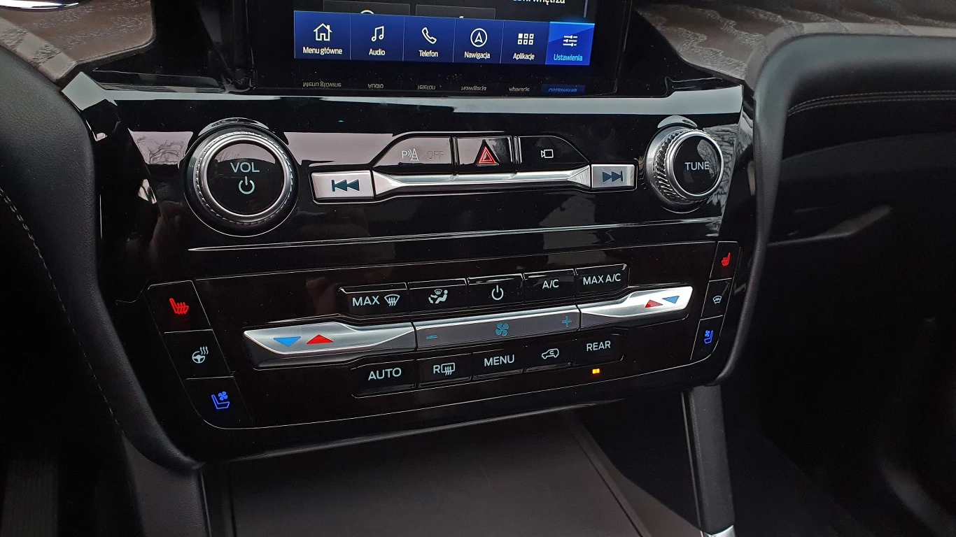 Ford Explorer Platinum