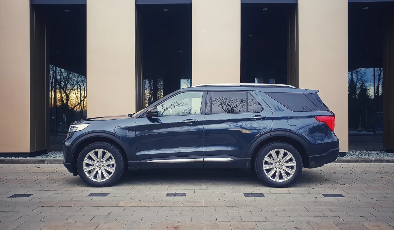 Ford Explorer Platinum