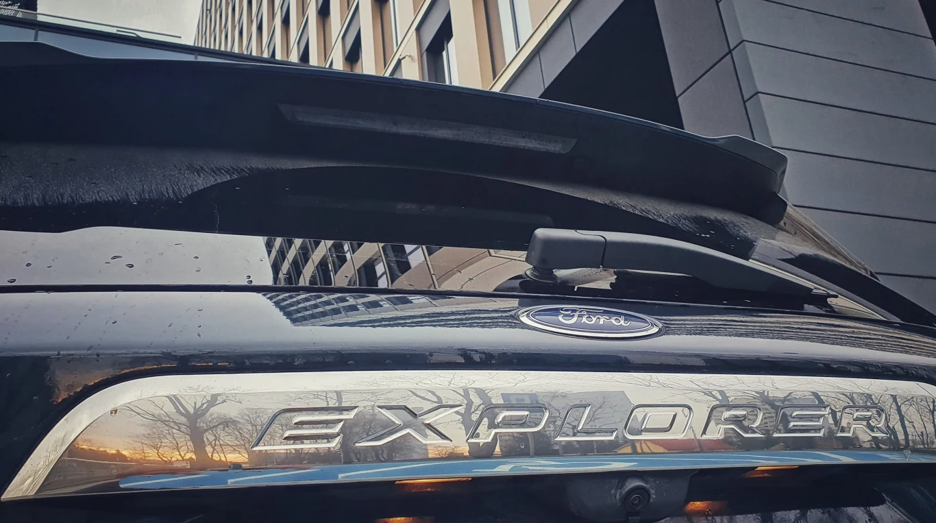 Ford Explorer Platinum