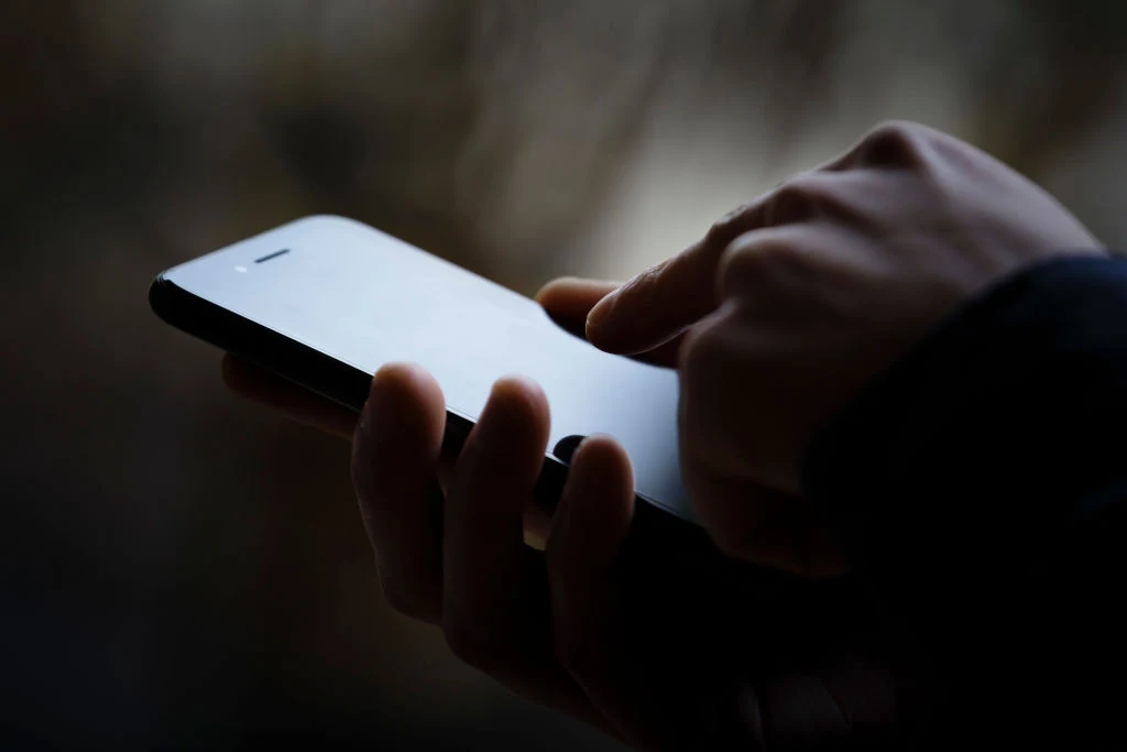 Jak zabezpieczyć telefon przed szpiegowaniem? Istnieje kilka sposobów, które mogą zmniejszyć ryzyko utraty danych. Jak zabezpieczyć telefon przed szpiegowaniem? Istnieje kilka sposobów, które mogą zmniejszyć ryzyko utraty danych.
