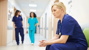 Czy lekarze naprawdę się o nas martwią? Danielle Ofri "Co czują lekarze?"