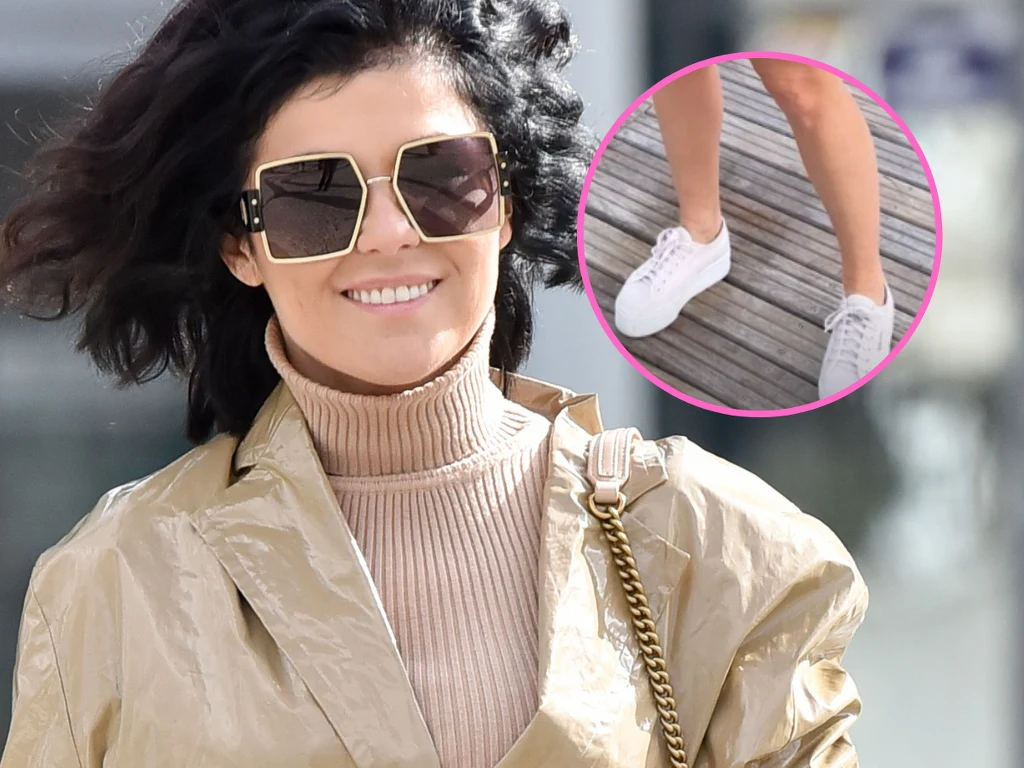 Katarzyna Cichopek odsłania kolanka z okazji Pierwszego Dnia Wiosny Katarzyna Cichopek odsłania kolanka z okazji Pierwszego Dnia Wiosny