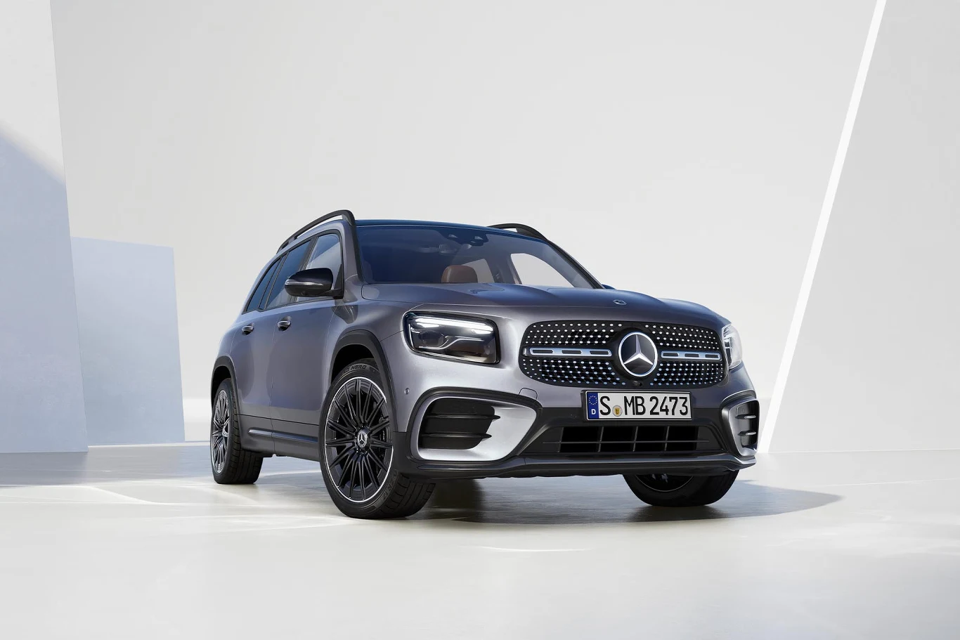Mercedes GLB i Mercedes GLA 2023