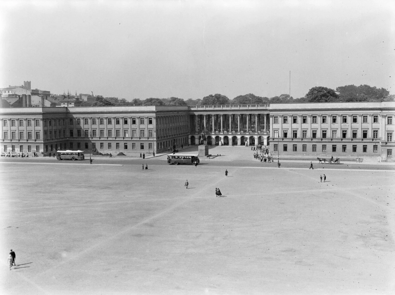 Pałac Saski w 1934 roku Pałac Saski w 1934 roku
