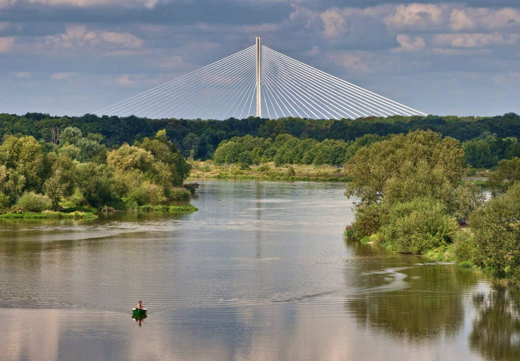 "Rzeki są traktowane jak odbiorniki ścieków" - mówią specjaliści