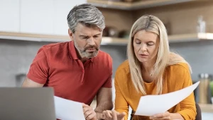 W polskich przepisach istnieje możliwość całkowitego zwolnienia z podatku od czynności cywilnoprawnych (PCC) w przypadku pożyczek udzielanych w najbliższej rodzinie. 