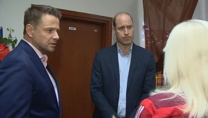 Prezydent Warszawy Rafał Trzaskowski oprowadził księcia Williama po stołecznym centrum dla uchodźców