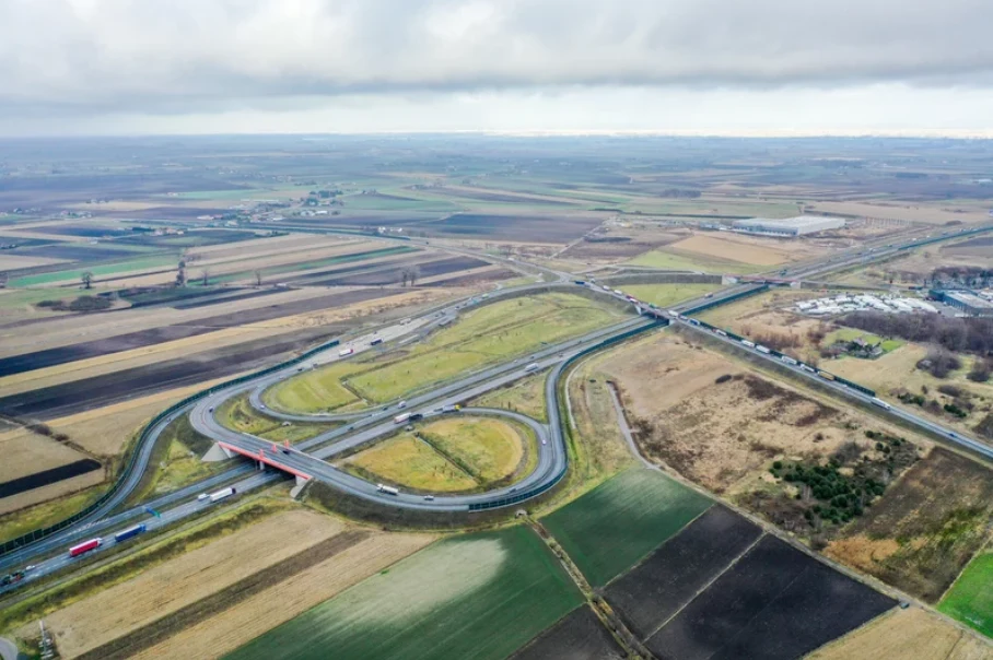 Właściciele nieruchomości znajdujących się na terenie przyszłego lotniska CPK do 7 kwietnia br. mogą zgłaszać się do Programu Dobrowolnych Nabyć Właściciele nieruchomości znajdujących się na terenie przyszłego lotniska CPK do 7 kwietnia br. mogą zgłaszać się do Programu Dobrowolnych Nabyć