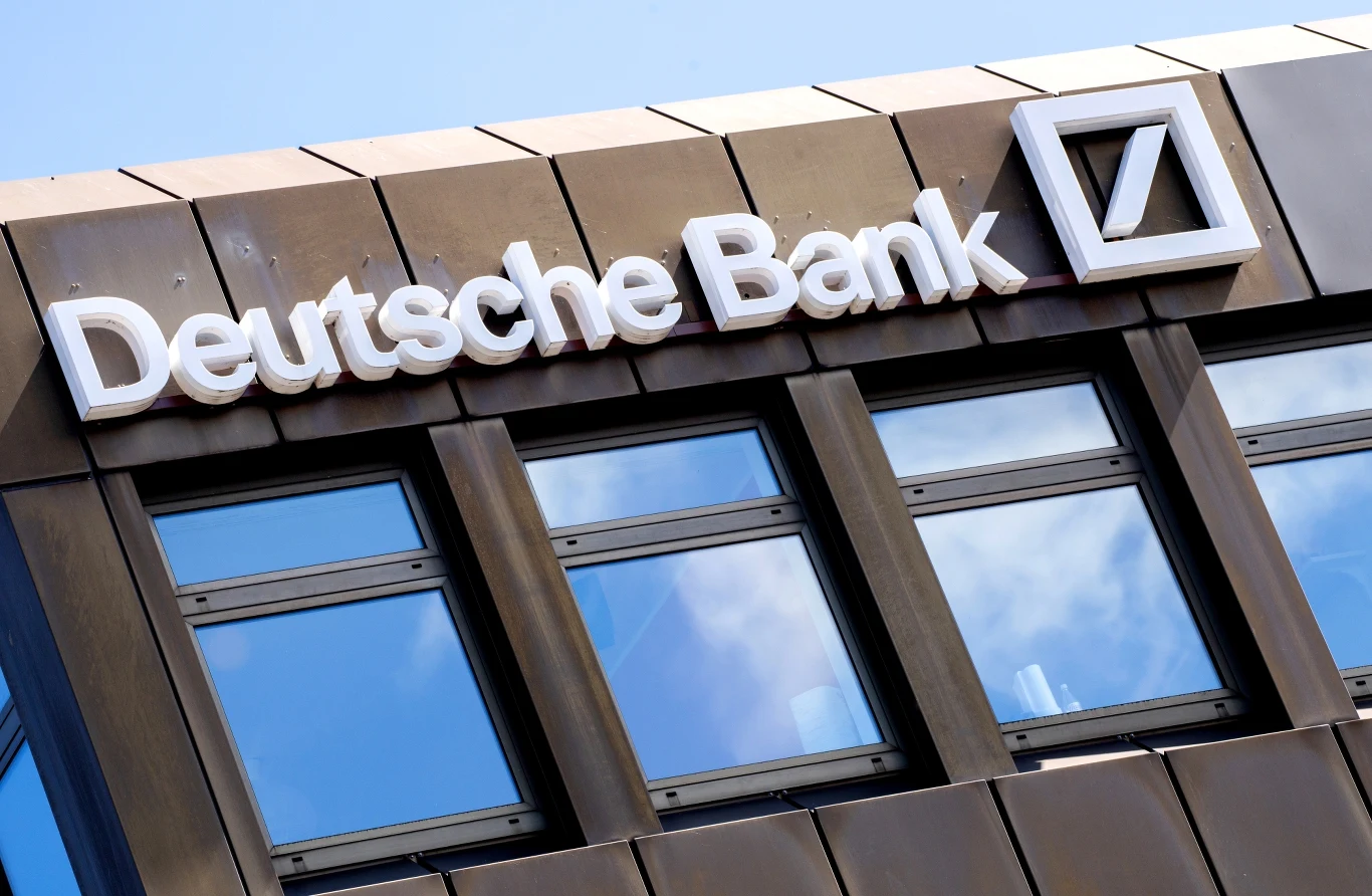 Deutsche Bank zamierza zwolnić 2 tys. pracowników Deutsche Bank zamierza zwolnić 2 tys. pracowników