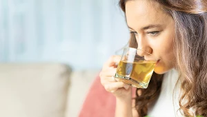 Poprawiają humor, obniżają cukier i poziom stresu. Pij tylko takie 