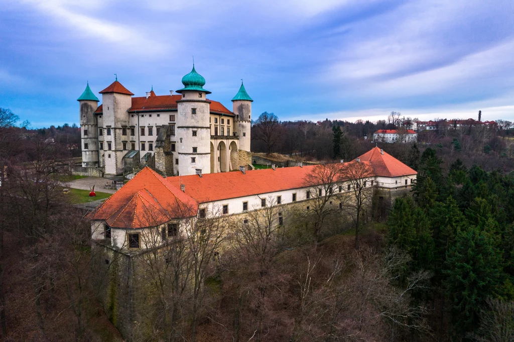 Zamek w Wiśniczu przyciąga turystów