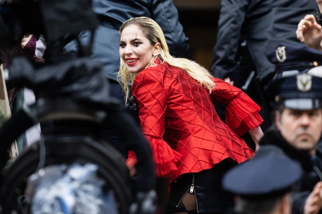 Lady Gaga jako Harley Quinn na planie filmu "Joker 2" Lady Gaga jako Harley Quinn na planie filmu "Joker 2"