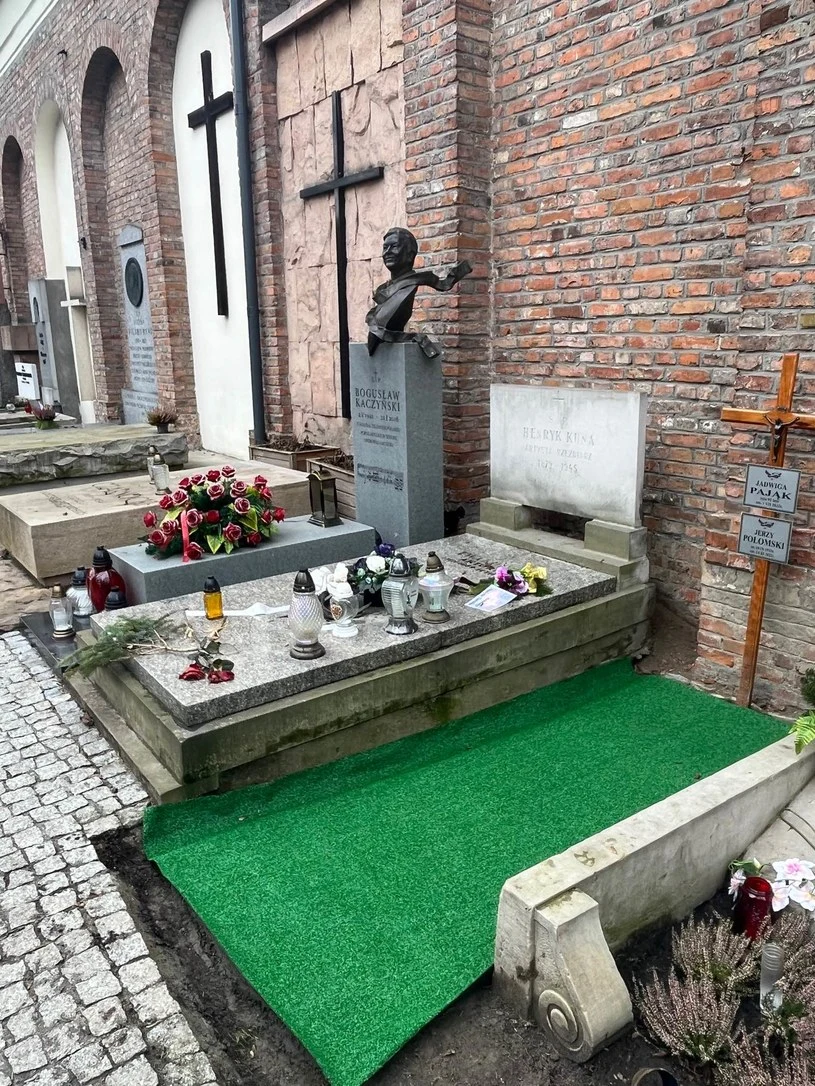 Grób Jerzego Połomskiego Grób Jerzego Połomskiego