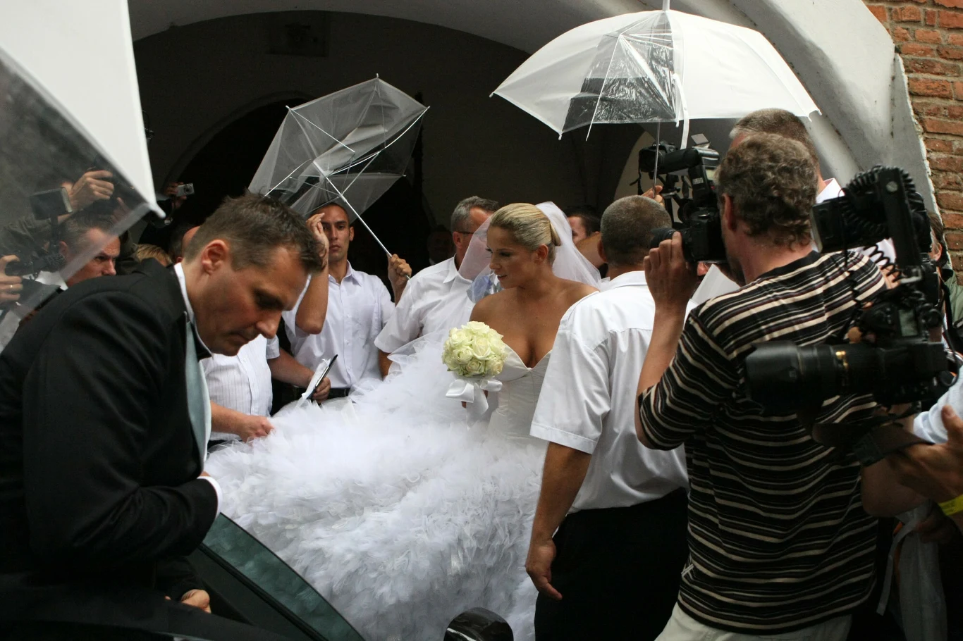 Wesele Liszowskiej ze szwedzkim biznesmenem było hucznym wydarzeniem Wesele Liszowskiej ze szwedzkim biznesmenem było hucznym wydarzeniem