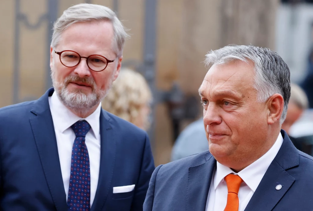 Premierzy Czech Petr Fiala oraz Węgier Viktor Orban Premierzy Czech Petr Fiala oraz Węgier Viktor Orban