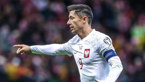 Robert Lewandowski podczas meczu Polska - Albania