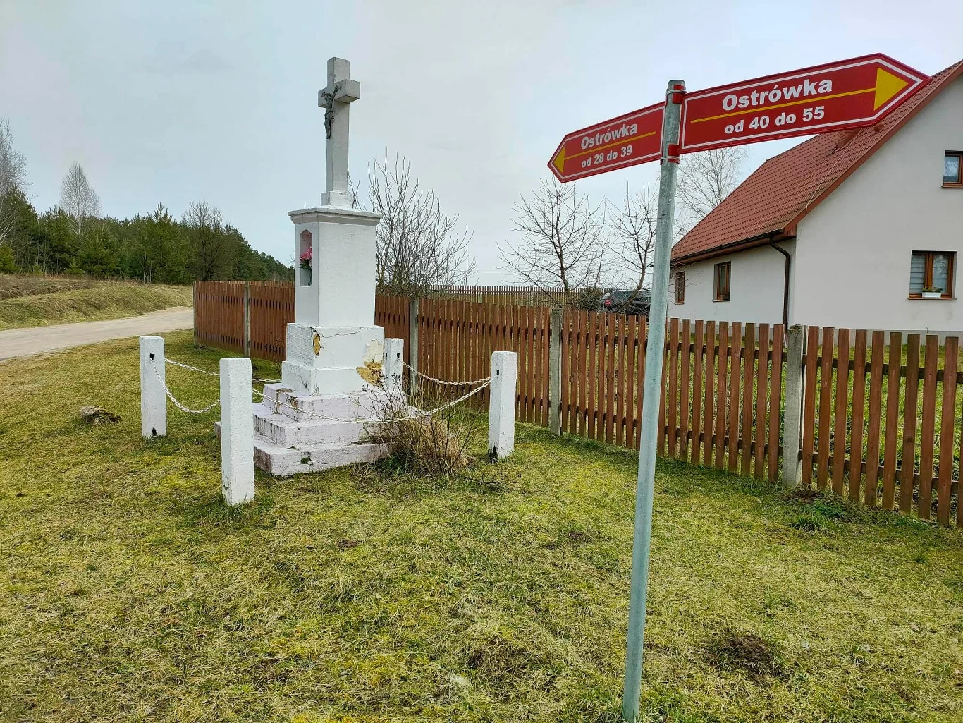 Rozstaj dróg w Ostrówce Rozstaj dróg w Ostrówce