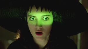 Winona Ryder w filmie "Sok z żuka"