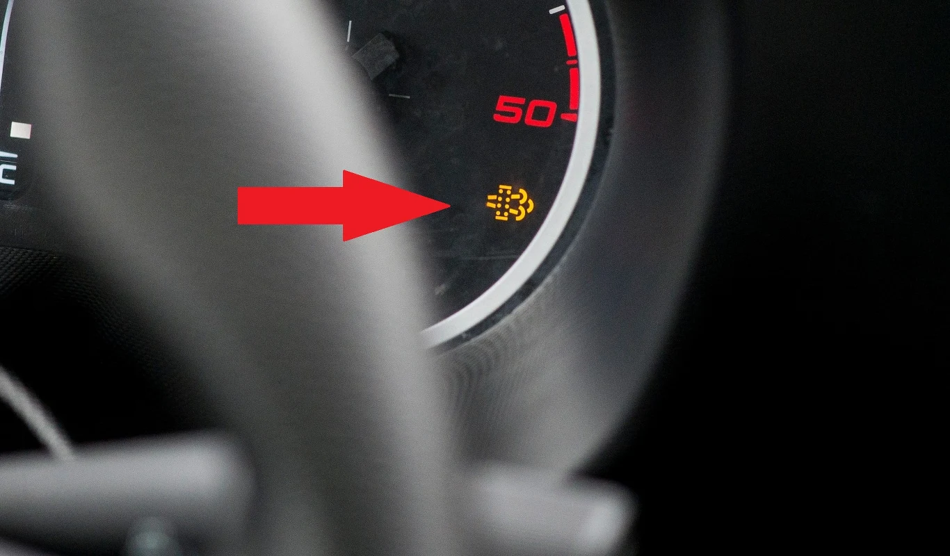 Kontrolka DPF oznacza kłopoty Kontrolka DPF oznacza kłopoty