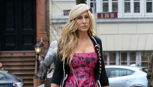 Sarah Jessica Parker ikoną stylu dla dojrzałych kobiet. Jej stylizacje zachwycają