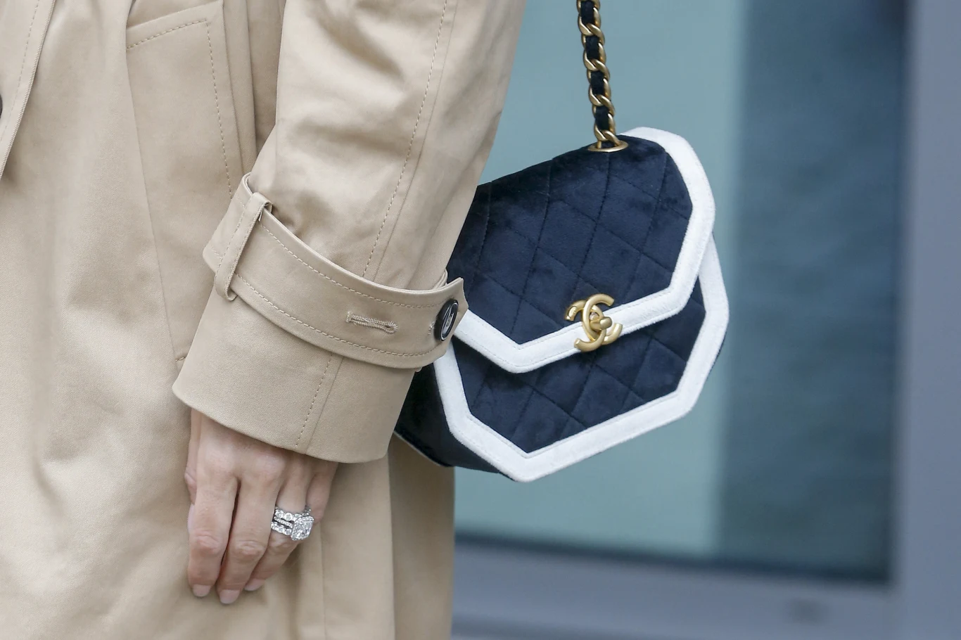 Pierścionek zaręczynowy Joanny Krupy