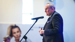 Prawie pięć milionów na zakończenie kadencji dla prezesa PKOl? Jest odpowiedź