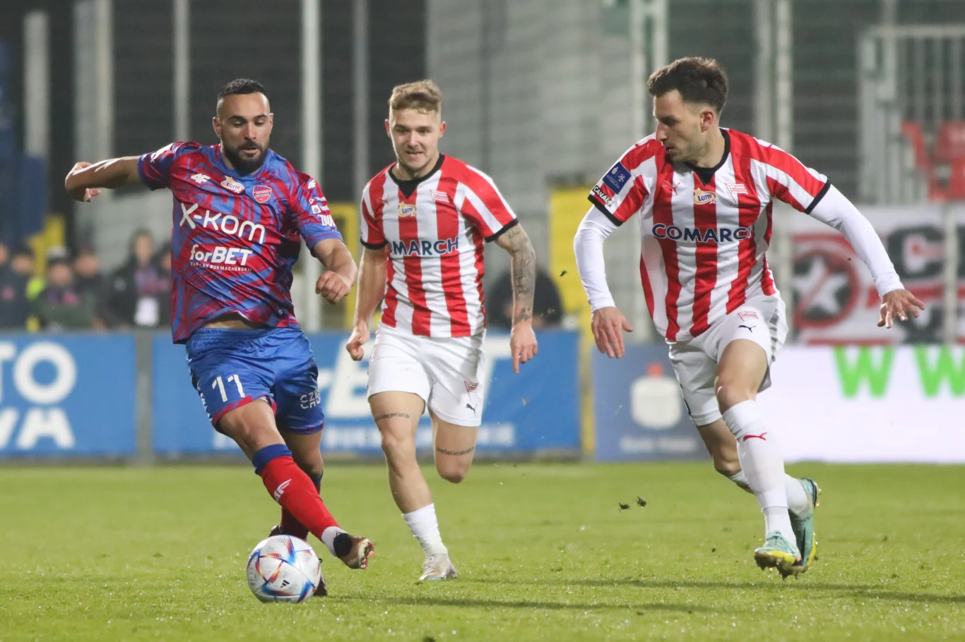 Ivi Lopez w meczu z Cracovią popisał się pięknym trafieniem z rzutu wolnego