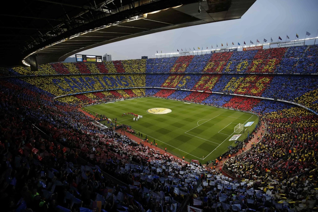 ...i Camp Nou tętniące życiem ...i Camp Nou tętniące życiem