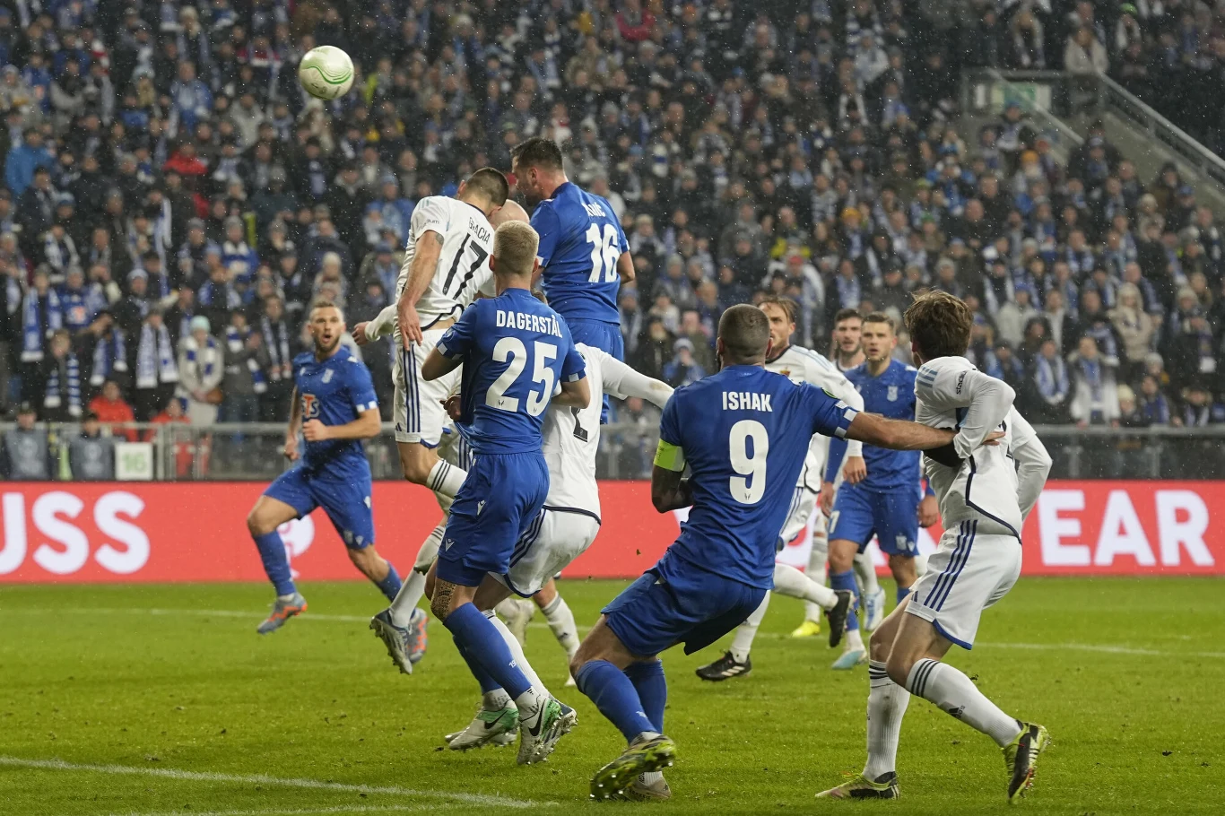 Lech Poznań w meczu z Djurgaarden Lech Poznań w meczu z Djurgaarden